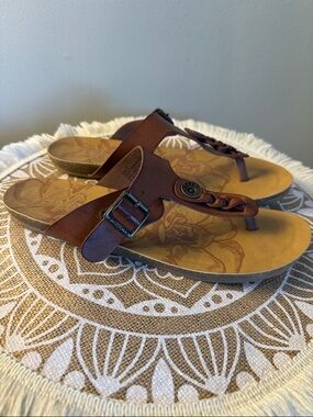 BLOWFISH MALIBU Women's Greco Braided T-Strap Thong Sandals Bohemian BROWN 7